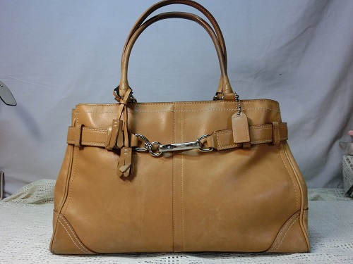 コーチバッグのスレの修理