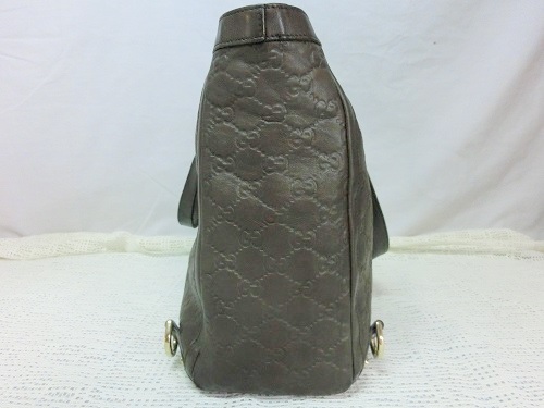 グッチのバッグの全体補修